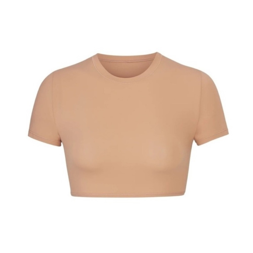 SKIMS FITS EVERYBODY SUPER CROPPED T-SHIRT